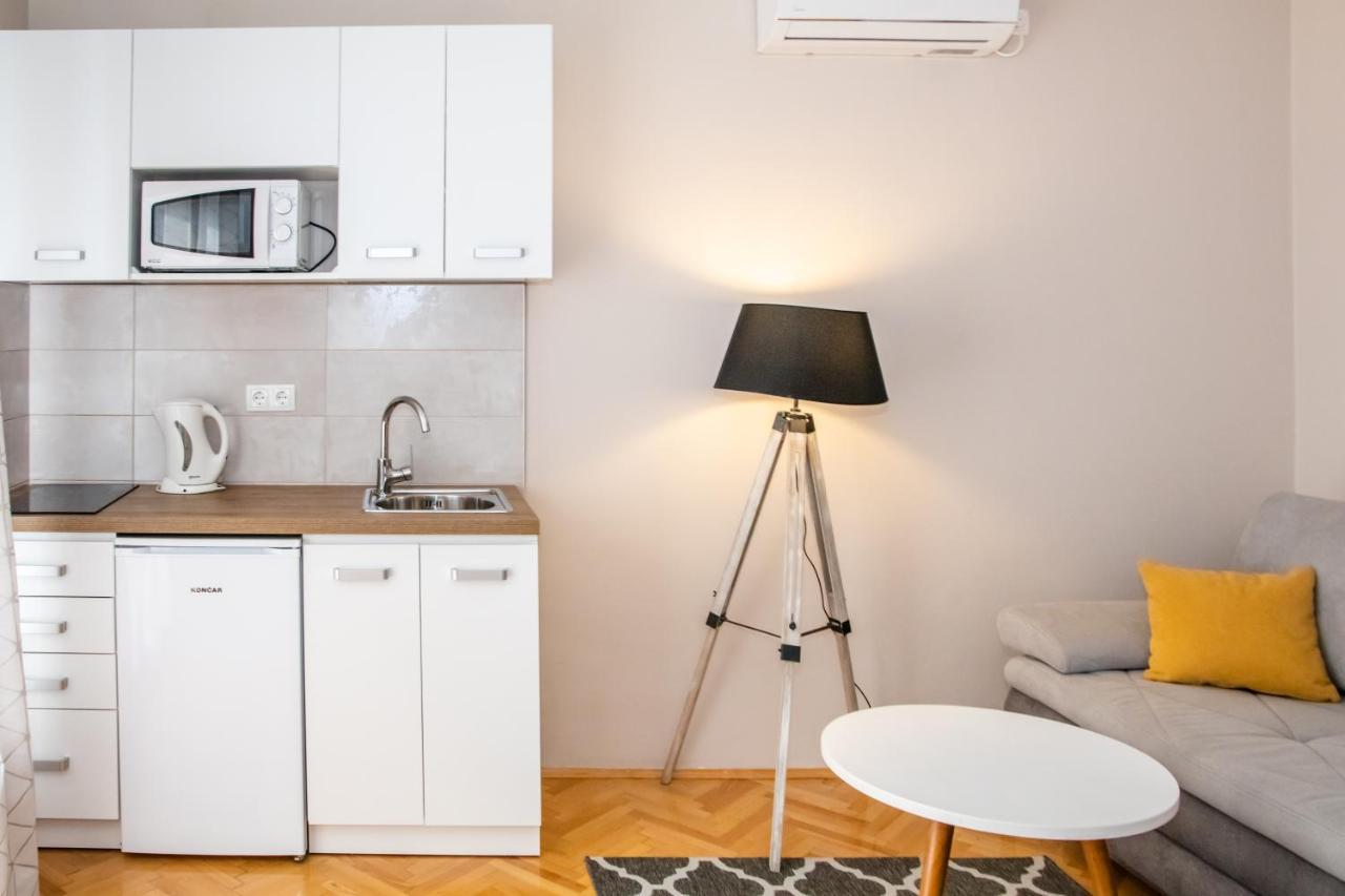 Cozy Studio Vanja Vodice Apartment Ngoại thất bức ảnh